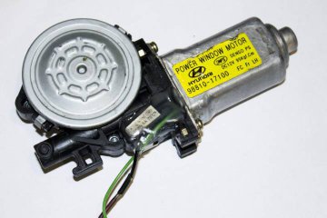 98810-17100 - Электродвигатель стеклоподъёмника передней левой двери HYUNDAI Matrix  (2001-2010)